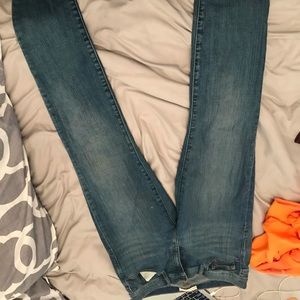 Women’s Gap jeans